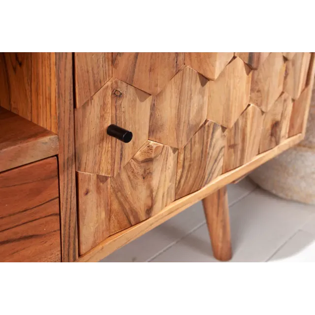 Meuble TV en bois massif d’acacia MYSTIC salon – 140 cm, finition naturelle avec surface 3D artisanale