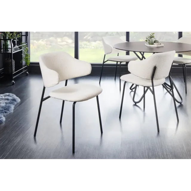 Chaise design VOGUE – Revêtement bouclé blanc & pieds noirs | Élégance moderne & confort