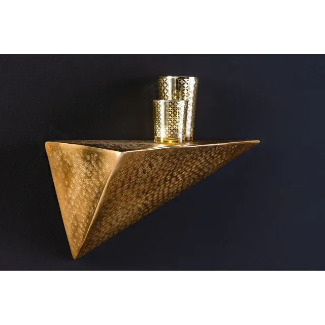 Étagère murale PYRAMID 40 cm – Design pyramidal doré antique en métal, finition martelée à la main