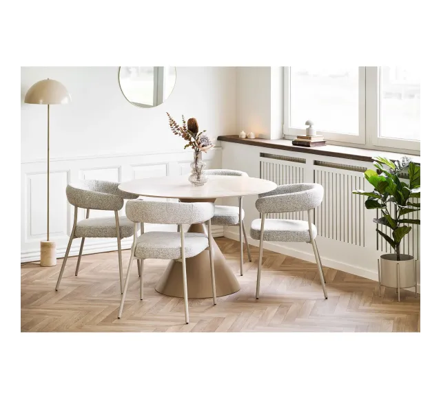 Pack ambiance contemporaine – Table travertin sable, chaises tissu & accessoires déco