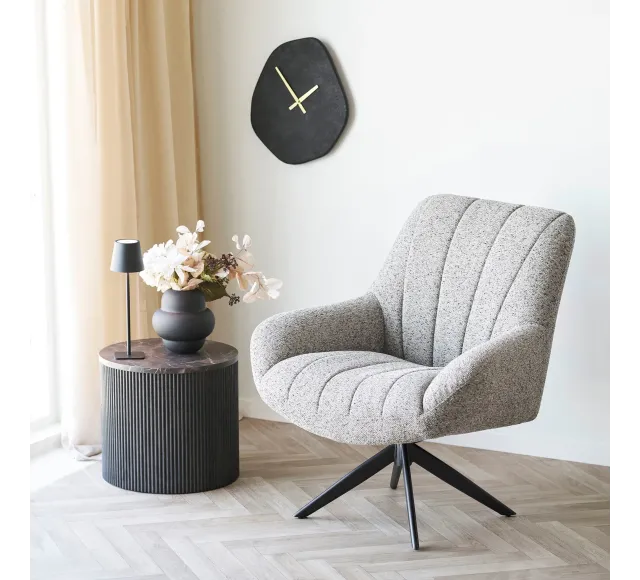 Ambiance complète – Élégance noire & esprit contemporain