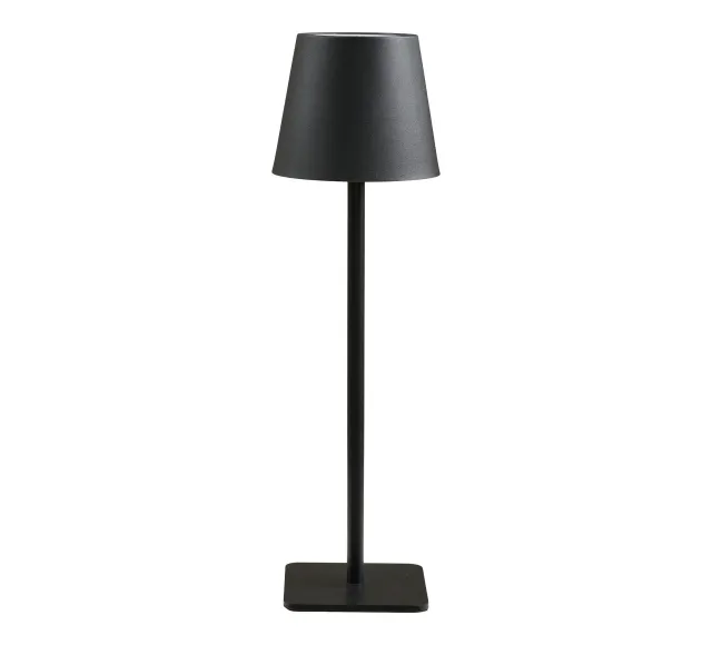 Ambiance complète – Élégance noire & esprit contemporain