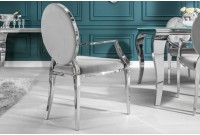 chaise design baroque de salle à manger en velours coloris gris avec accoudoirs