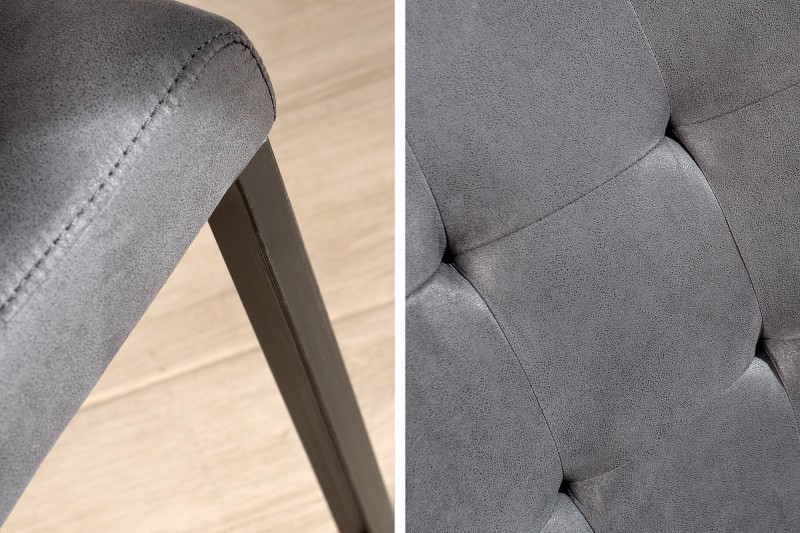Lot de 2 chaises capitonnées de coloris gris