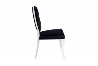 Chaise baroque en velours noir style capitonné