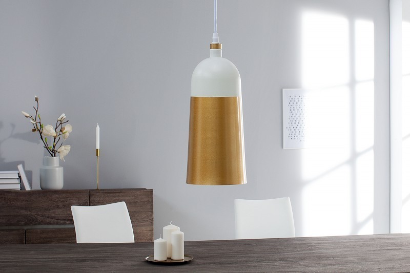 Lampe suspension design en métal de couleur dorée et blanche