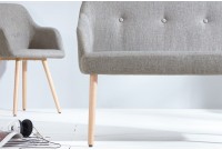 Banc design scandinave coloris gris claire en tissu avec pieds en bois massif