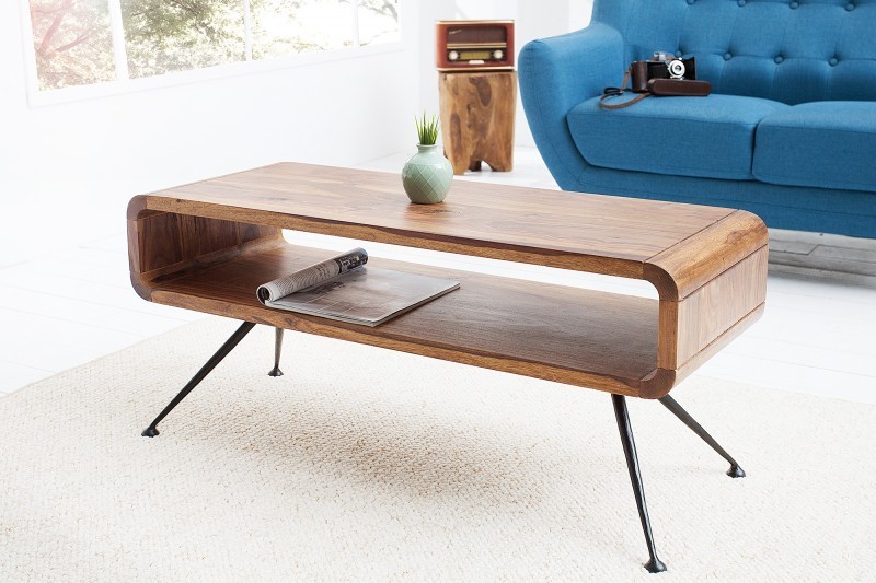 Table basse design rétro de 100cm coloris naturel en bois massif sheesham avec une niche