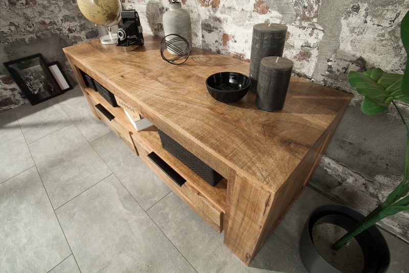 Meuble TV design industriel 130 cm en bois massif