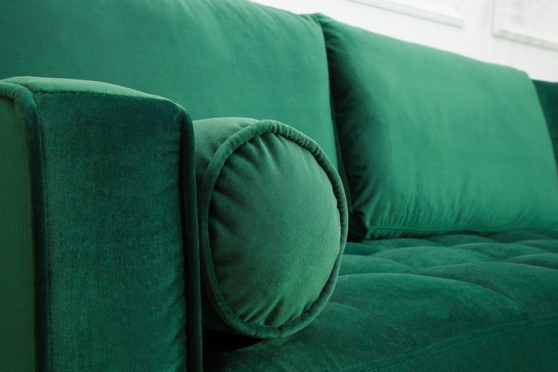 Canapé d'angle VELVET capitonné coloris vert émeraude