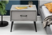 Table de chevet en velours coloris gris argenté